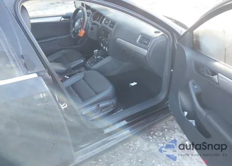 2015 Volkswagen Jetta 1.8T Se z USA, uszkodzony, nr VIN 3VWD07AJ7FM238979